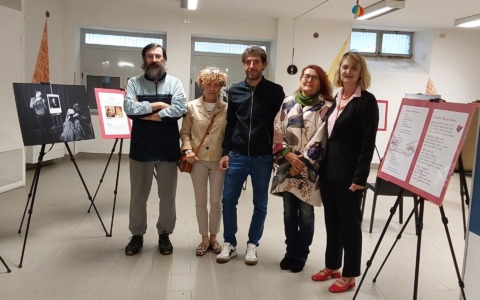 “Rapporto Infimo”: la mostra contro la violenza di genere riceve il riconoscimento della Fondazione Giulia Cecchettin