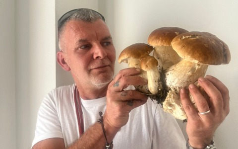 La Valmalenco regala un porcino da record a Fabio e Valentina