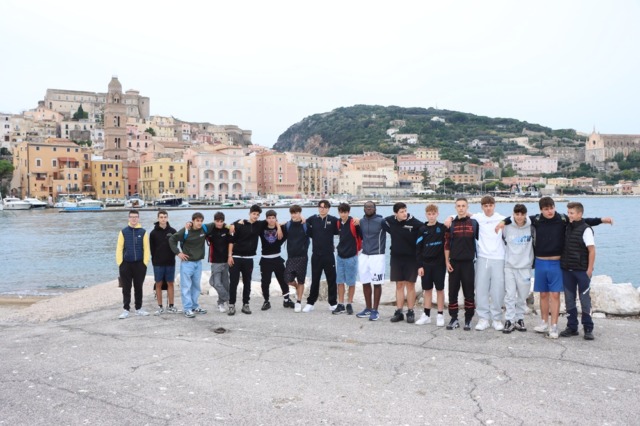 Gli studenti del “Crotto Caurga” tra mare, cultura e legalità