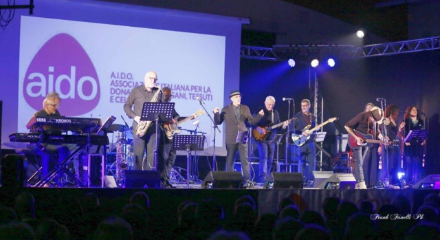 Il ruggito di Fausto Leali per aiutare Aido