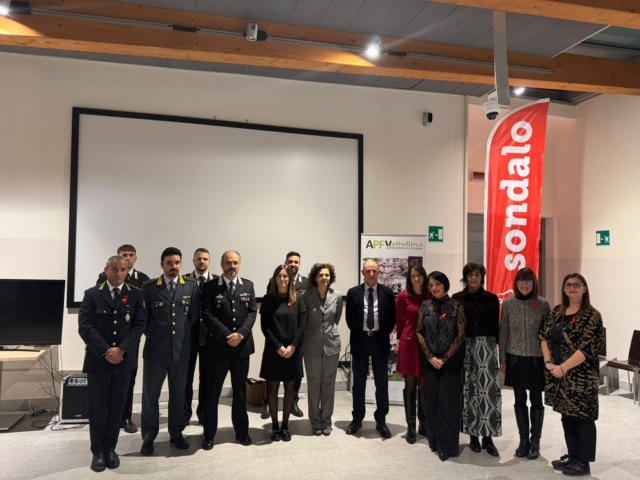 Torna la “Cena in Rosso”