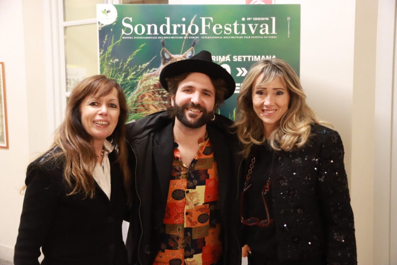 Sondrio Festival, prima serata da tutto esaurito al Teatro Sociale