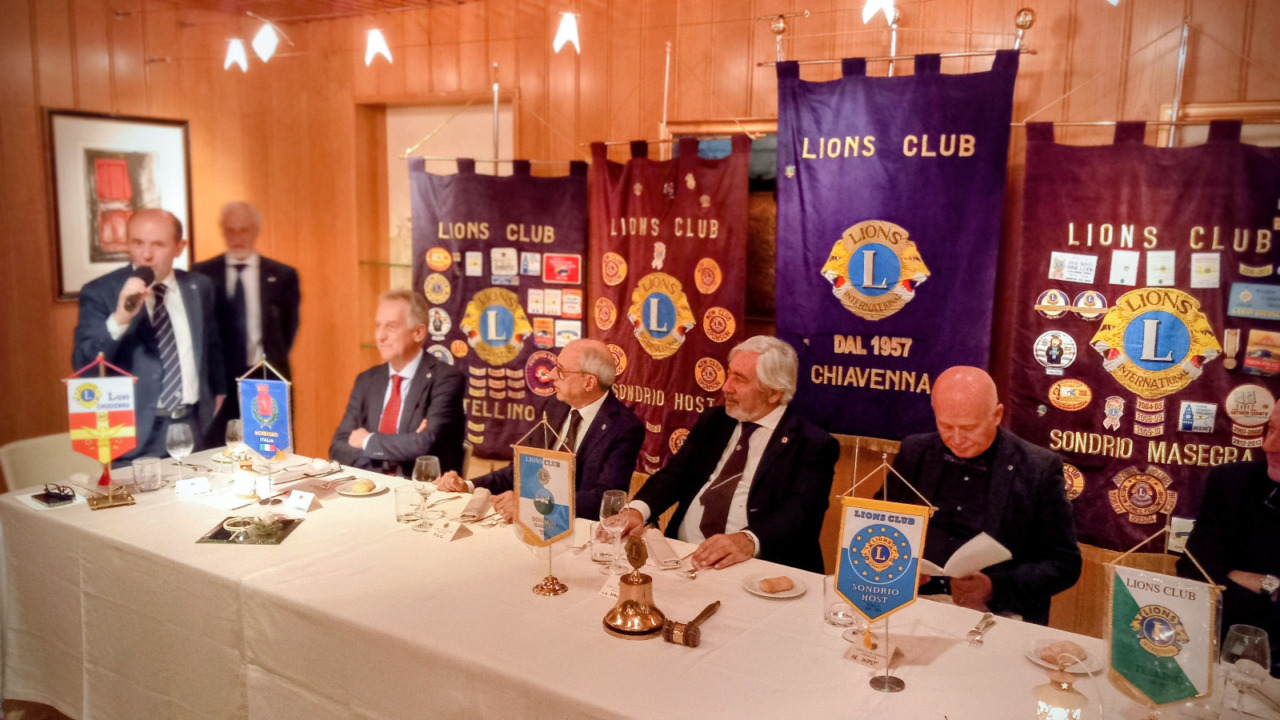 I Lions della Provincia di Sondrio celebrano il Natale: oltre 80 soci riuniti nel segno dell’amicizia e del servizio