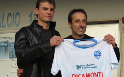 Sondrio da applausi sotto gli occhi di Nico Paz: 1-1 alla Castellina contro la capolista Folgore Caratese