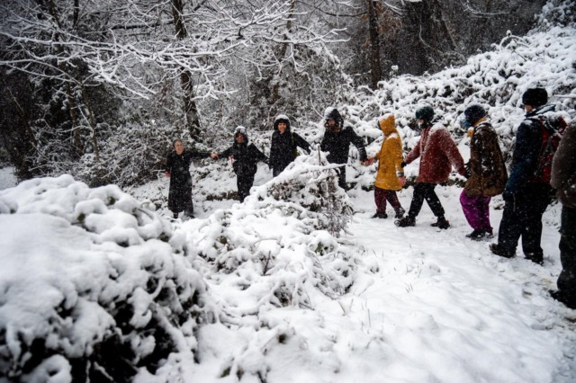 Tre giorni di cammino e cultura in Valtellina: arte, natura e comunità da Grosio a Piateda