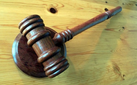 A Colico oggetti smarriti all’asta per beneficenza