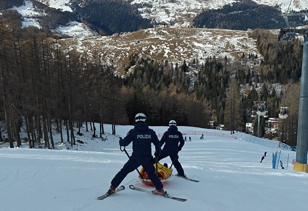 Stazioni sciistiche prese d’assalto: tanti anche gli incidenti