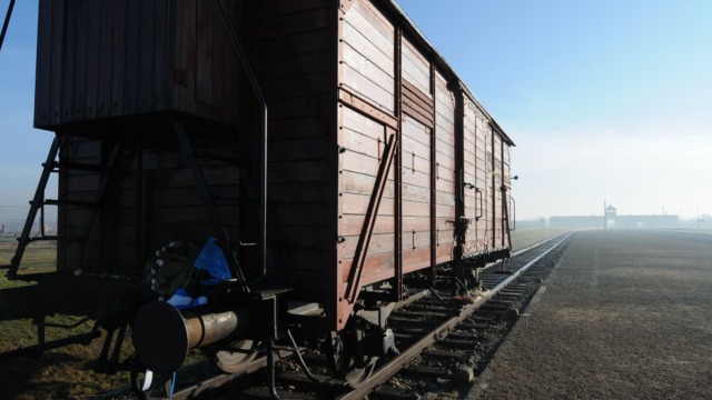 Biblioteca Rajna: conferenza “Destinazione Auschwitz” il 14 gennaio