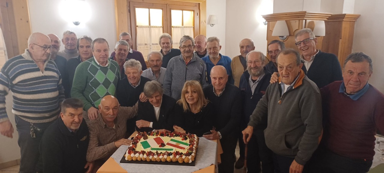 Un momento conviviale per ricordare anni di lavoro in Persia