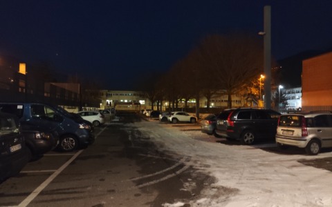 Illuminazione pubblica carente al Policampus di Sondrio: interrogazione del Partito Democratico