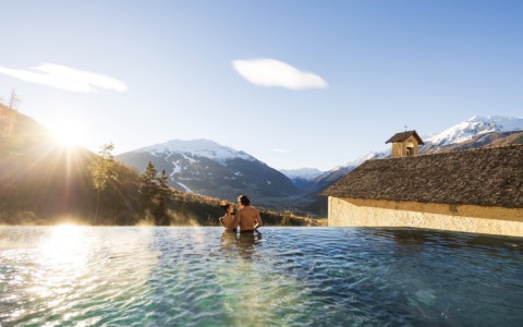 Valtellina romantica: esperienze di coppia tra neve, natura e panorami alpini dall’alba alle stelle
