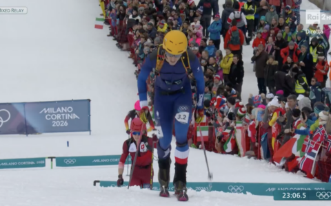 Staffetta mista da brividi: trionfa la Francia, ma che cuore l’Italia di Michele Boscacci e Alba de Silvestro