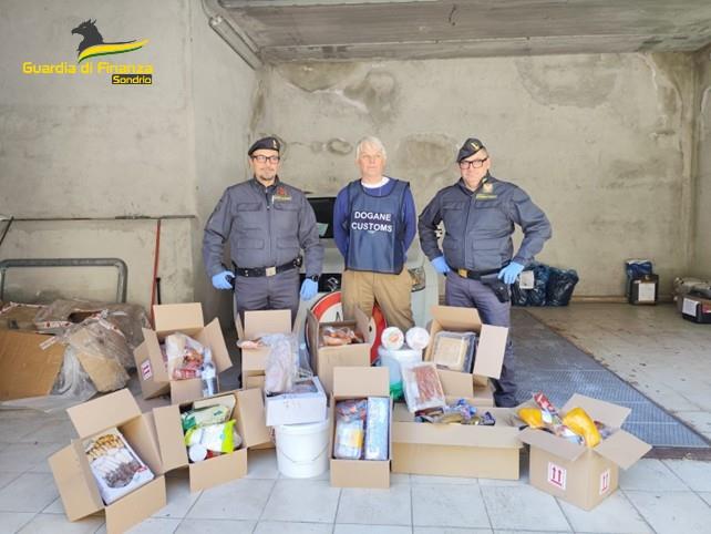 Sequestrati due quintali di prodotti alimentari avariati