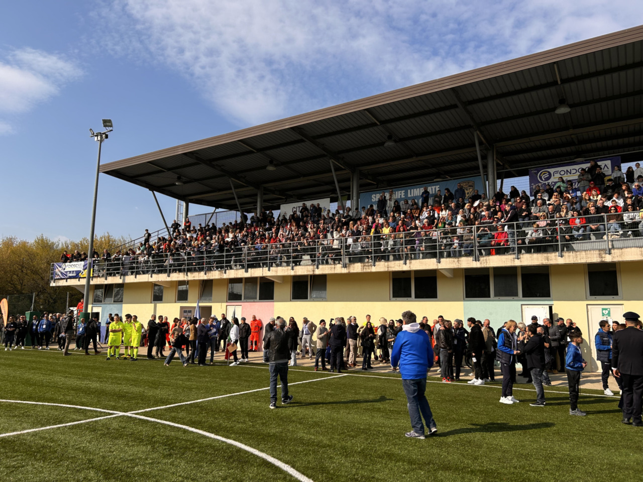 Limbiate celebra Luca Attanasio con un triangolare benefico tra Cantanti, Magistrati e Diplomatici