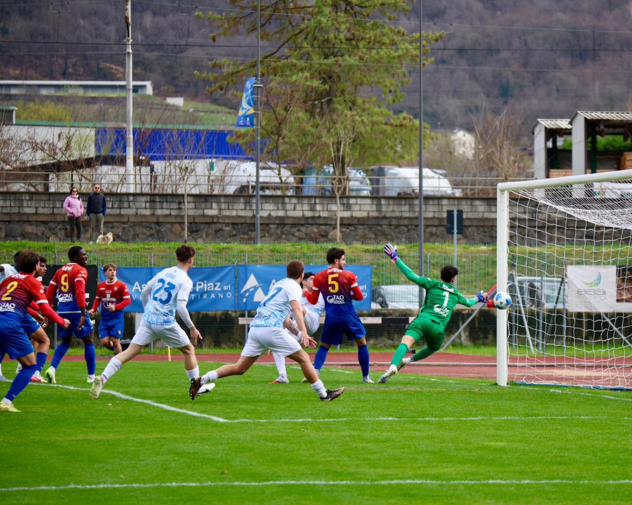 Impresa Nuova Sondrio: rimonta e vittoria 2-1 sulla Casatese Merate seconda in classifica