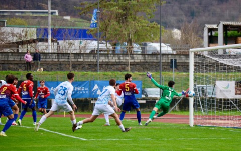 Impresa Nuova Sondrio: rimonta e vittoria 2-1 sulla Casatese Merate seconda in classifica