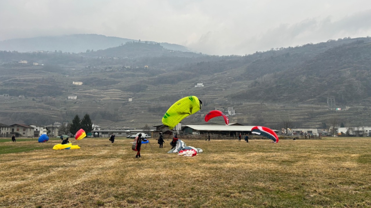 Tre giorni di scuola di volo sopra Teglio
