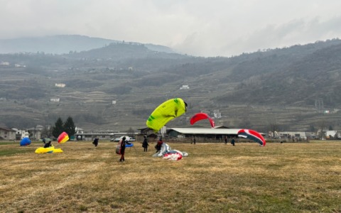 Tre giorni di scuola di volo sopra Teglio