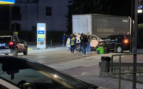 Incidente sulla statale 38, cinque coinvolti