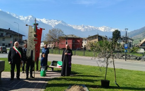 Al Giardino della Memoria il toccante ricordo dei 5 martiri della Resistenza