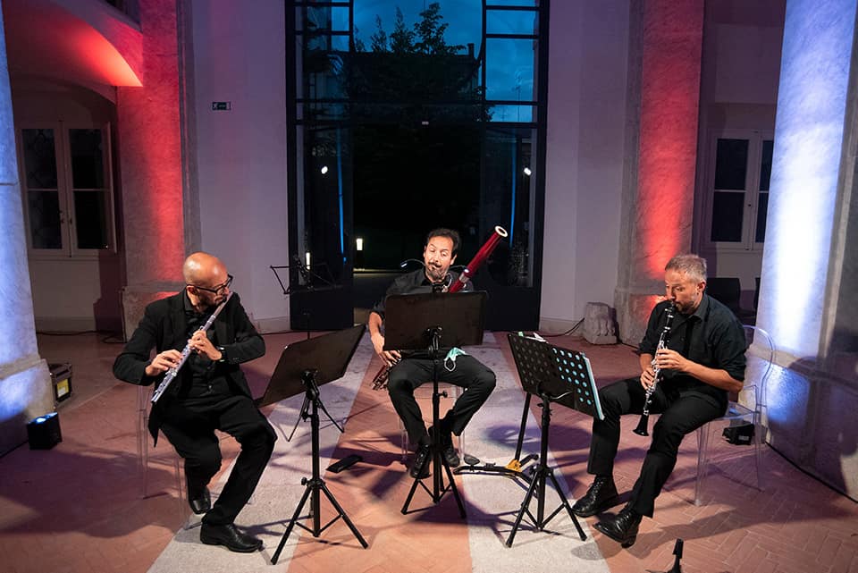 “Racconto di Fellini”, un concerto-spettacolo con l’attore Renato Geremicca e il Trio Eccentrico