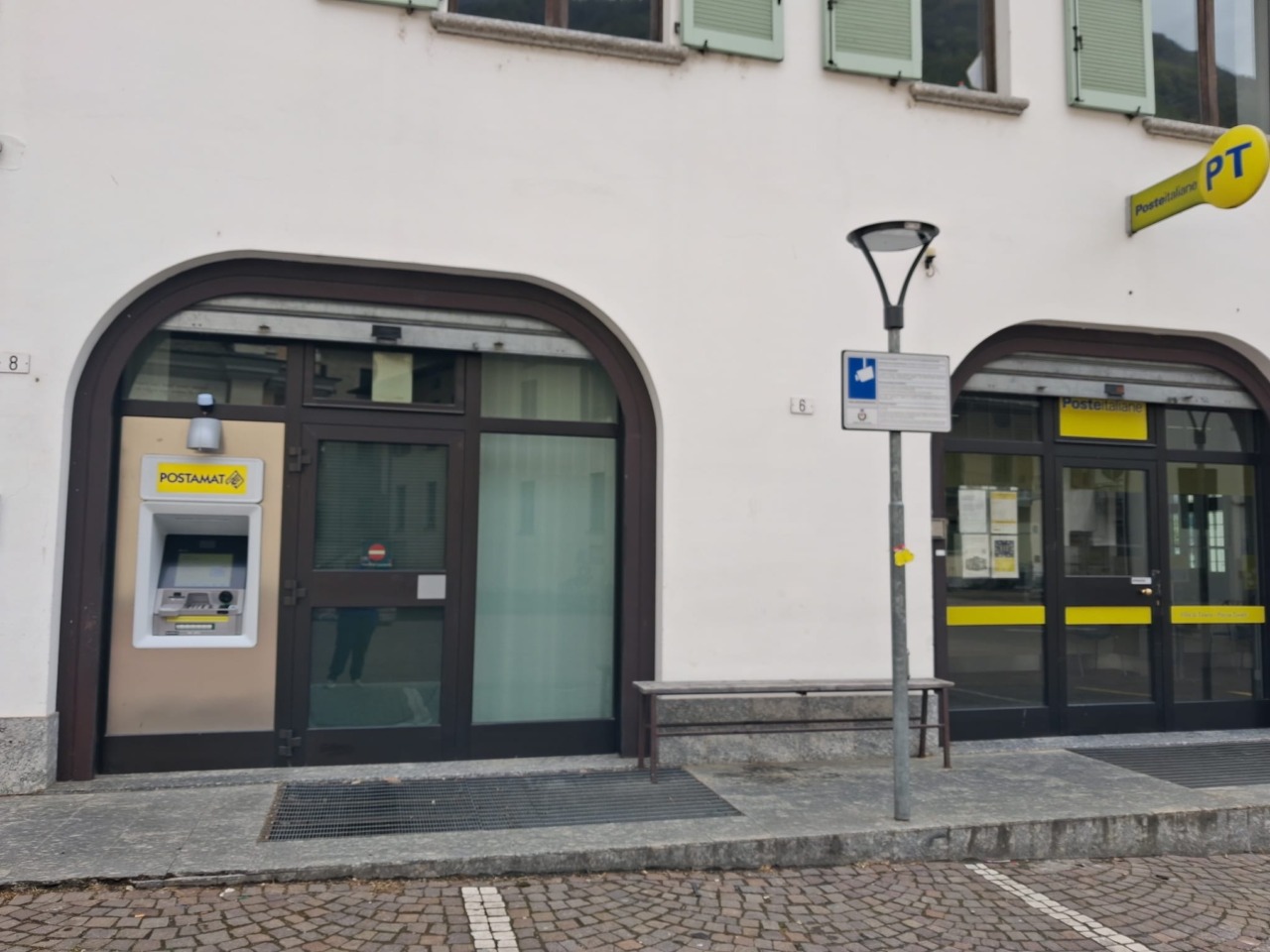 Installati due nuovi ATM Postamat in Valle