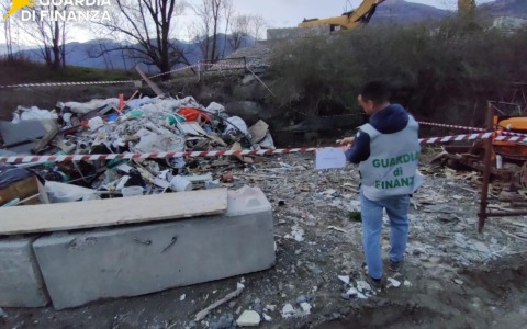 Violazioni ambientali, blitz della Guardia di Finanza