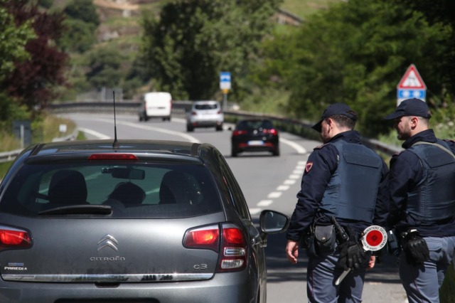 La Mobile di Sondrio protagonista dell’operazione nazionale della Polizia di Stato con 1335 arresti