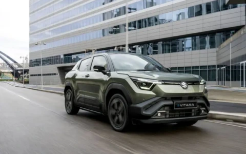 Nuova Suzuki E-Vitara, il SUV elettrico da provare da Ambrosini Automobili
