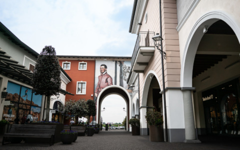 Franciacorta Designer Village, l’arte entra nel centro commerciale