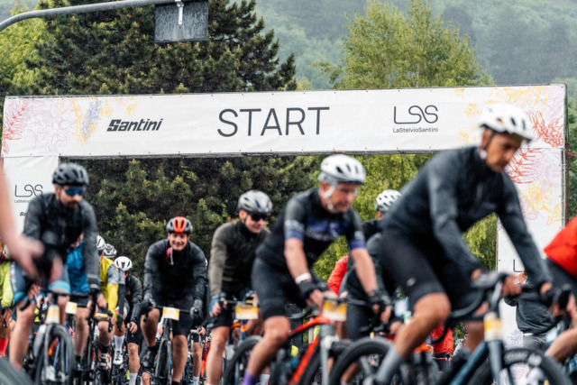 La Stelvio Santini 2026 è pronta al via: debutta la prova gravel