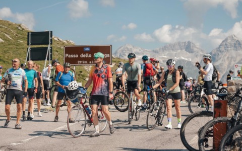 In 8000 hanno pedalato sul Passo dello Spluga