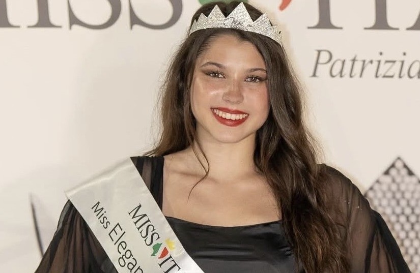 Masha diventa Miss Eleganza