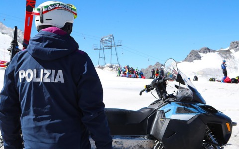 Soccorso in quota, la Polizia torna al Passo Stelvio