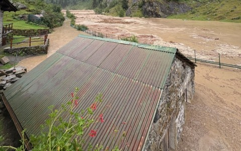 Fino a 250 millimetri di pioggia sulle Orobie in poche ore