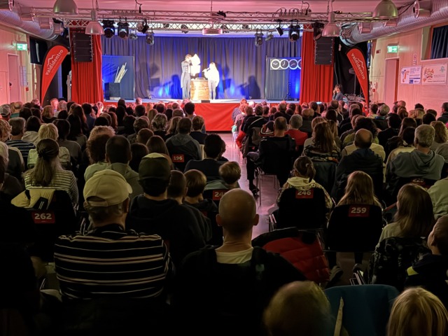 Luca Bono incanta: una serata di grande magia chiude una settimana straordinaria di eventi