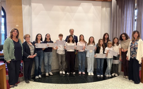 Premiati i migliori alunni degli istituti scolastici cittadini
