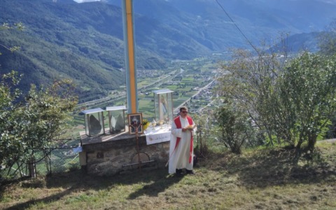 Via Crucis alla Croce Blu di Novaglia