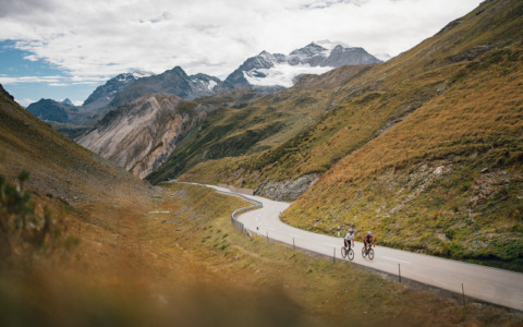 Evenepoel (e tanti altri campioni) si sono allenati nel Piccolo Tibet