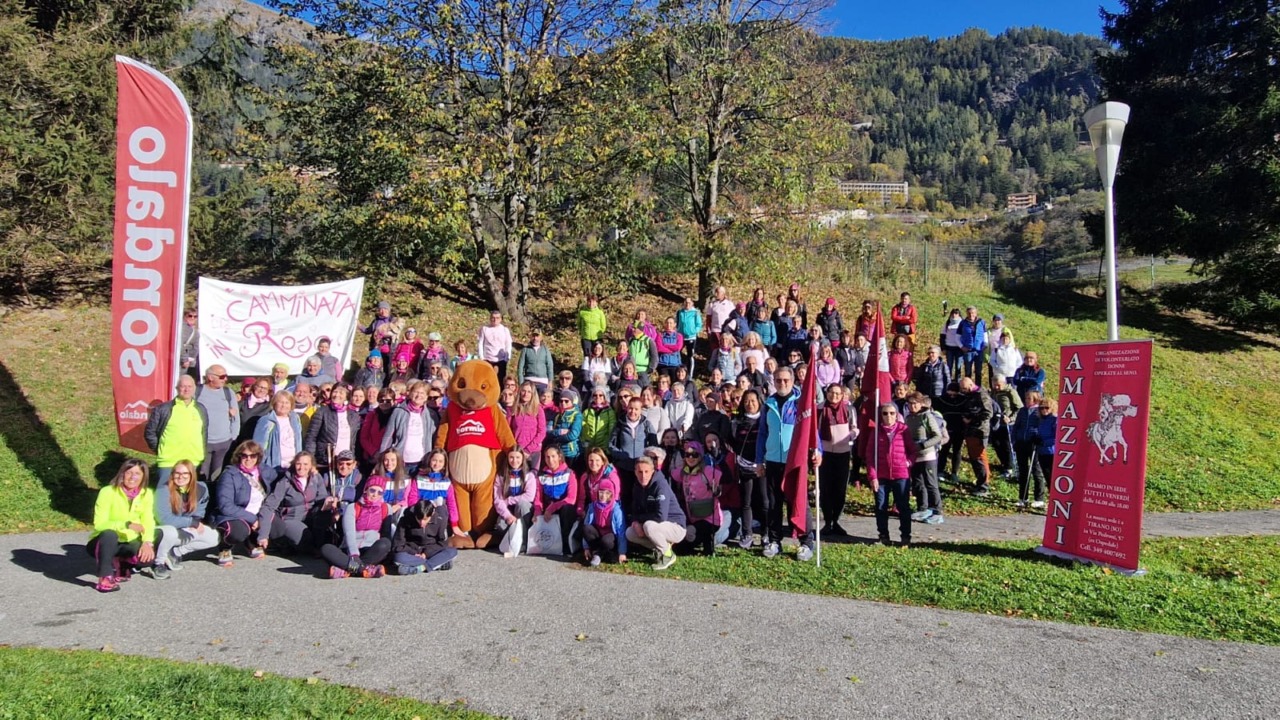Camminata in rosa… fino a Lovero