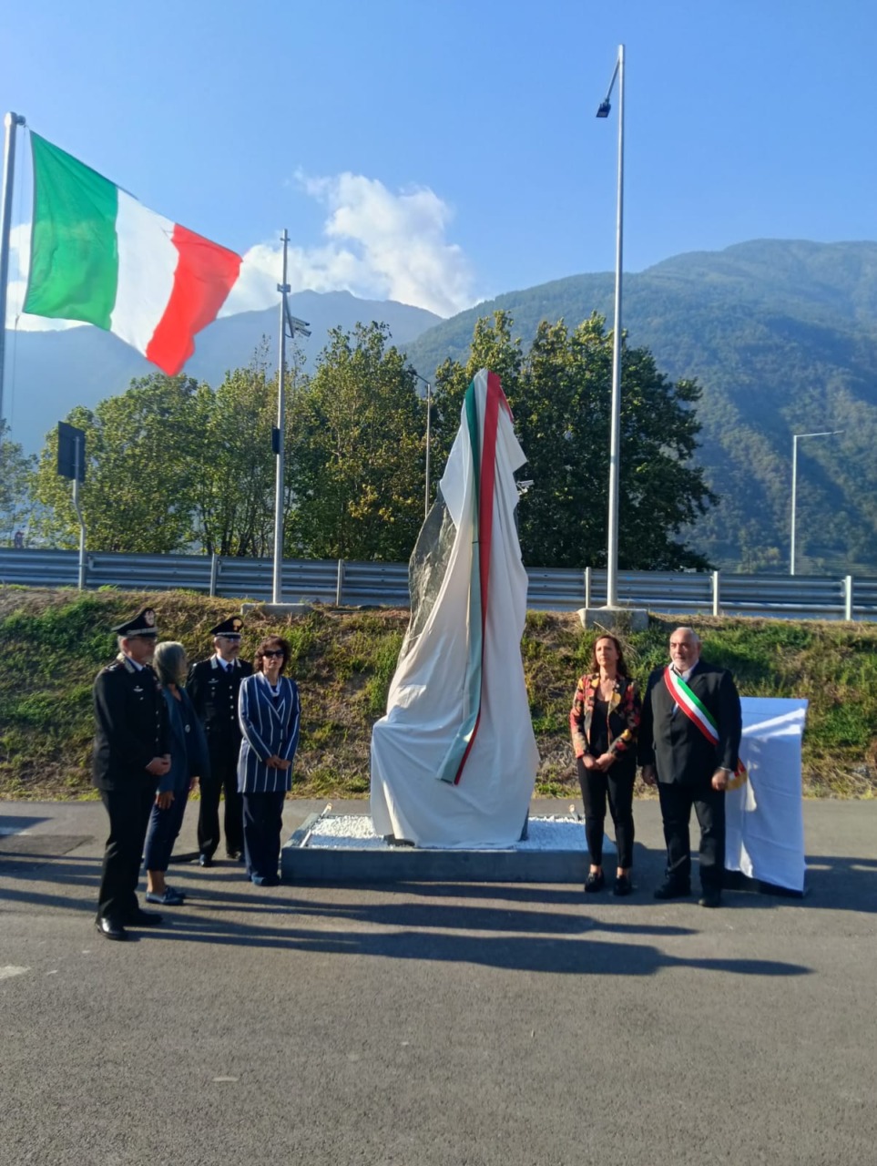 Commovente omaggio a Paolo Cattalini